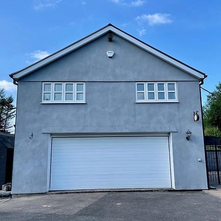 The Annex At Pantglas Farm Pontyclun Bagian luar foto